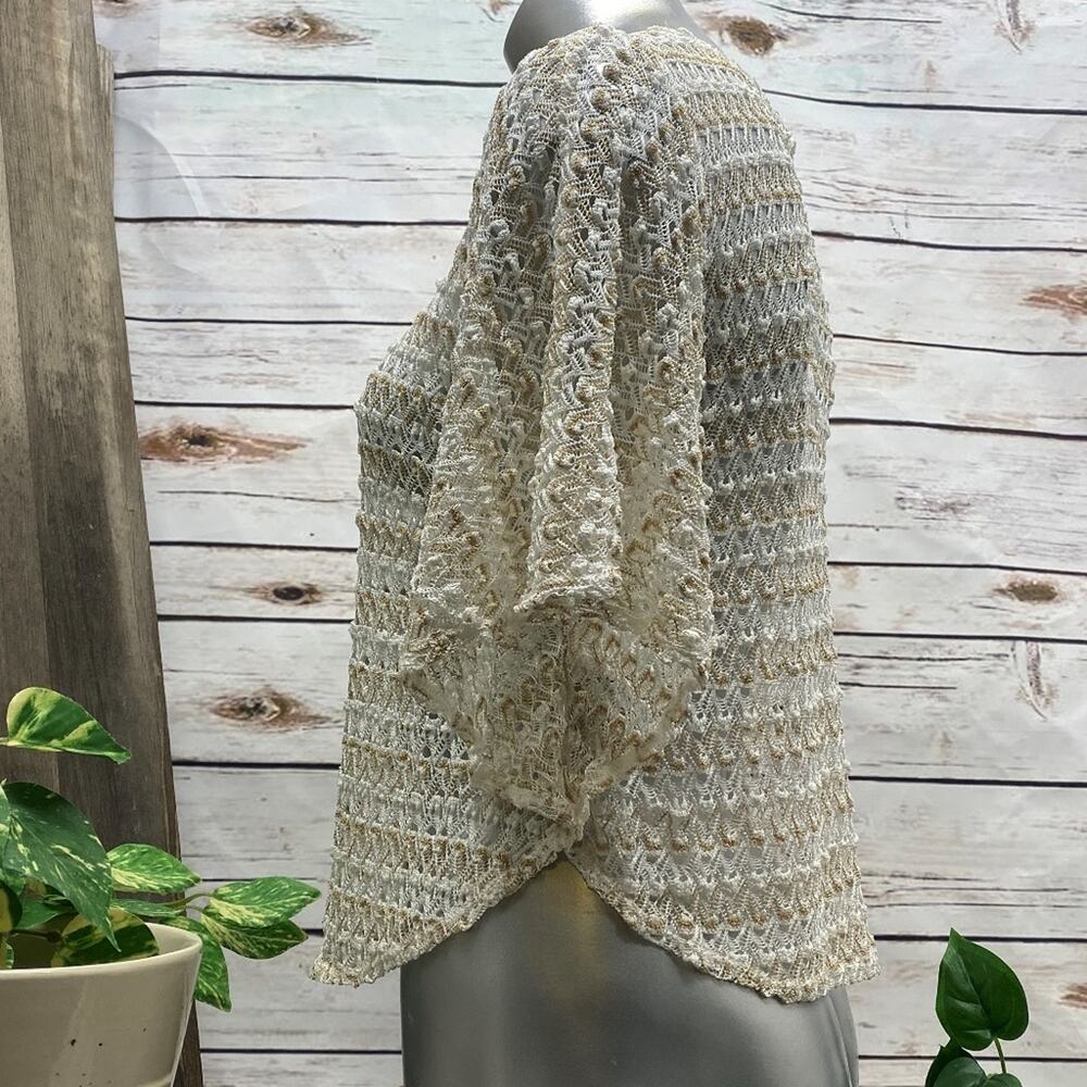 Von Maur Harmony Knit Petite Med Batwing Top New NWT Cream and Tan PM - Picture 4 of 11